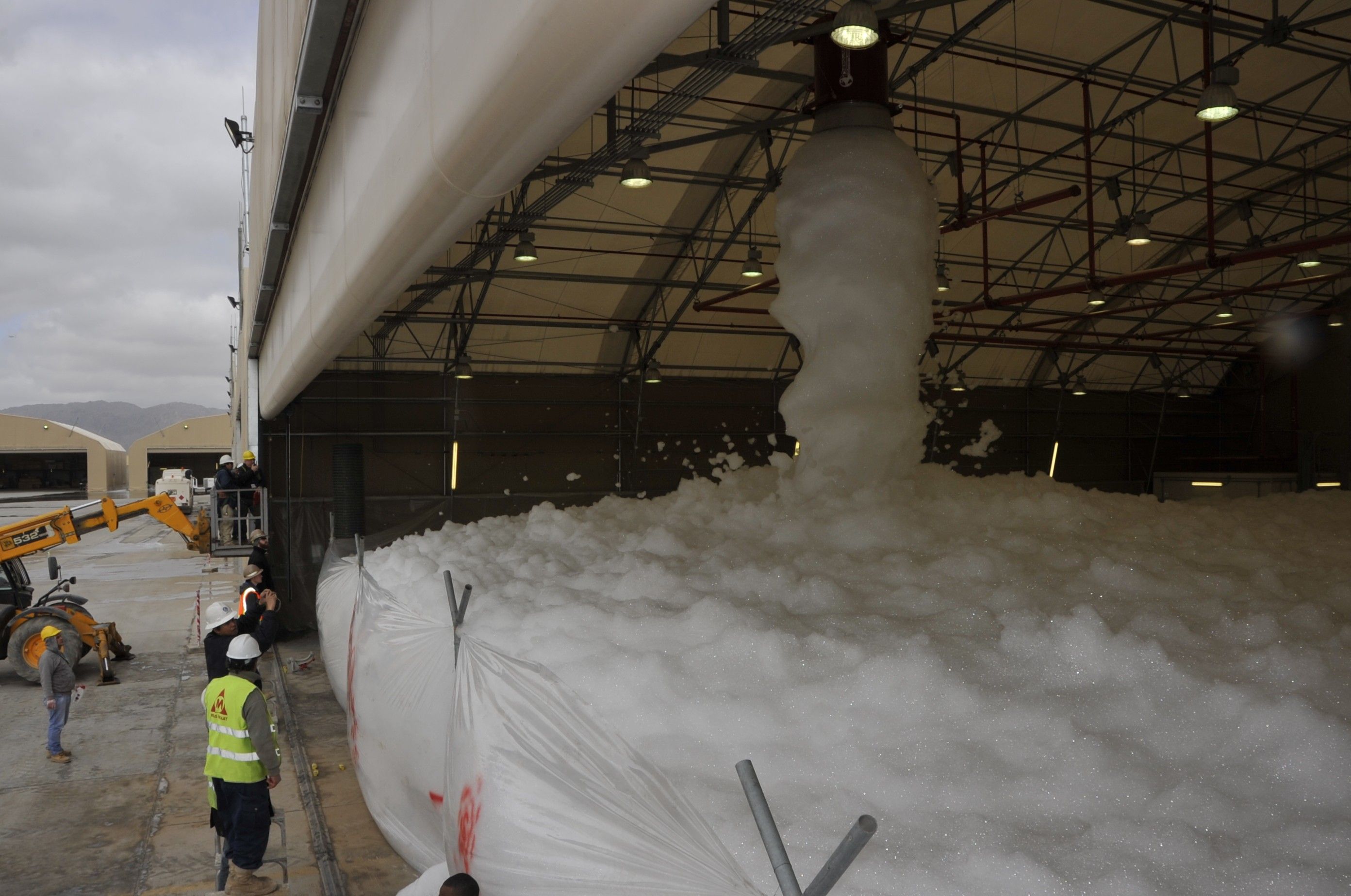 Endüstriyel Yangın Söndürme Sistemleri